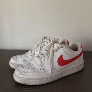 Nike Court Borough Trainer